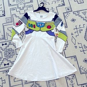 Women’s Buzz Lightyear costume sz L NWT
